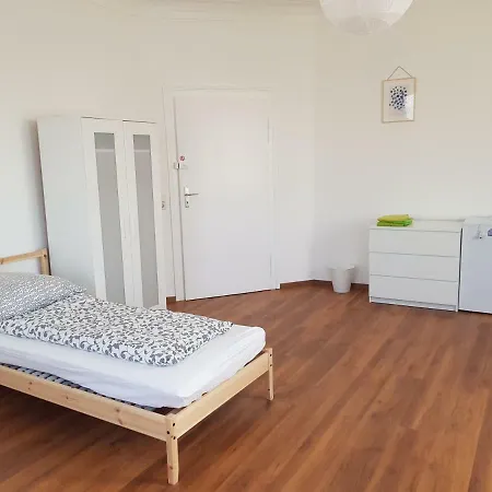 Schwabacherstr 65 * Fuerth
