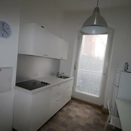 Schwabacherstr 65 Apartment *